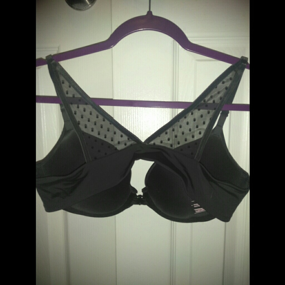 NWOT Victoria secret bra - Picture 2 of 4